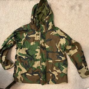 US ARMY Parka ECWCS Cold Weather GORE-TEX Camouflage L Short Jacket MILITARY